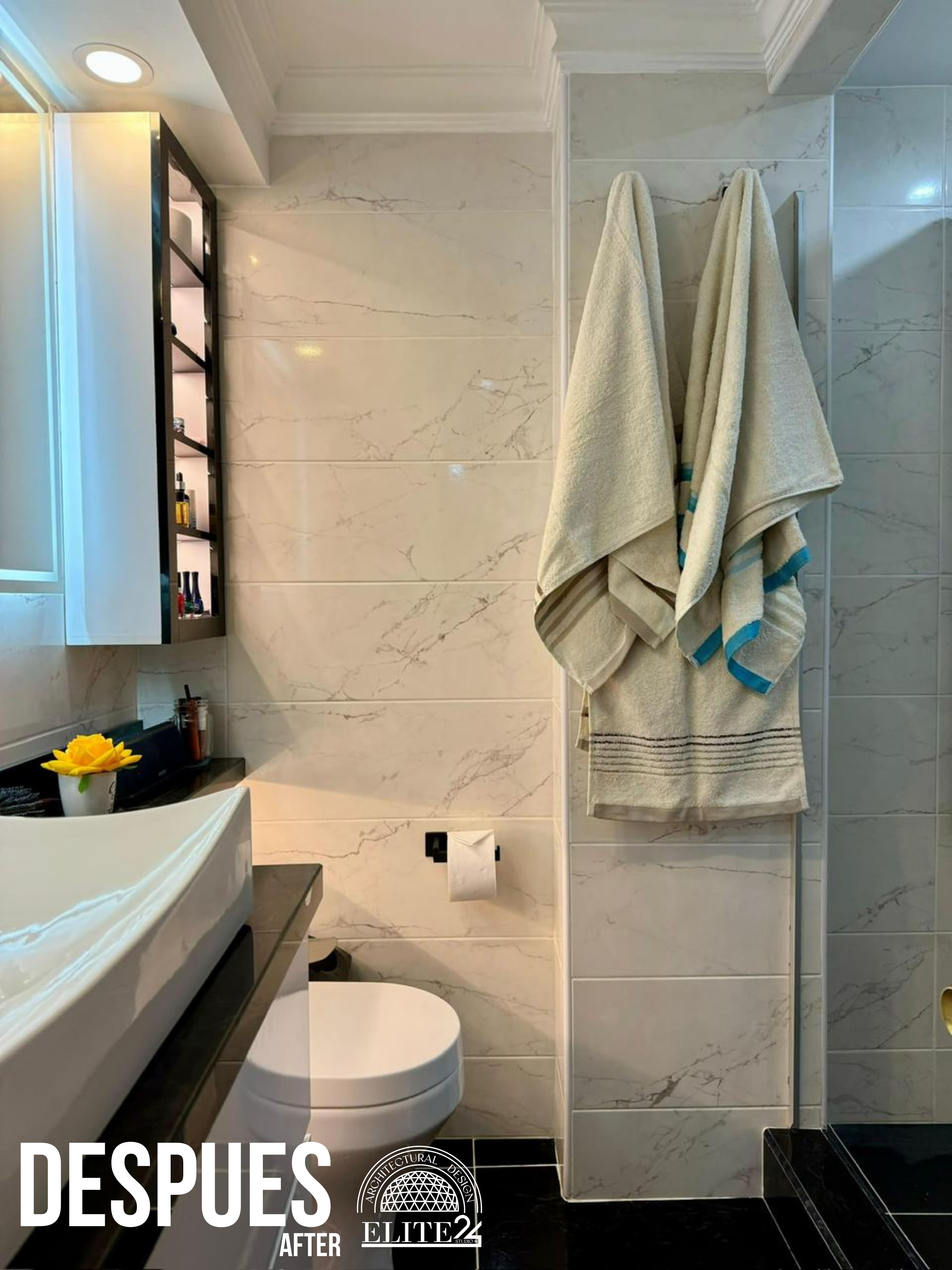 Nicho de ducha con mosaicos de acento en el Baño 702, Unicentro - Elite24 Studio, estudio de diseño interior en Bogotá